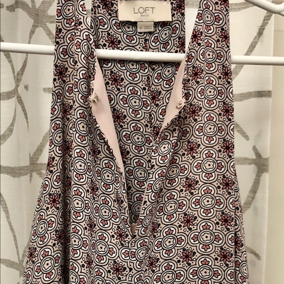 LOFT keyhole spring printed sleeveless blouse - Picture 6 of 7